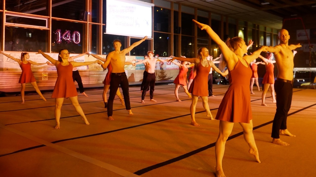 Weihnacht Schau Turn Wettkampf 2025- TuS Weinböhla e. V.