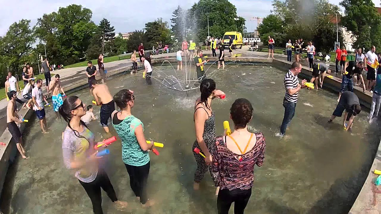 Erasmus water fight in Brno, CZ