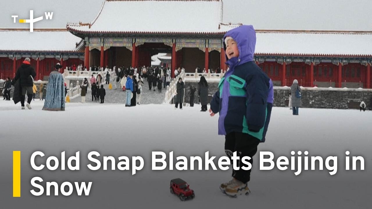 Cold Snap Blankets Beijing in Snow While South China Feels the Heat | TaiwanPlus News
