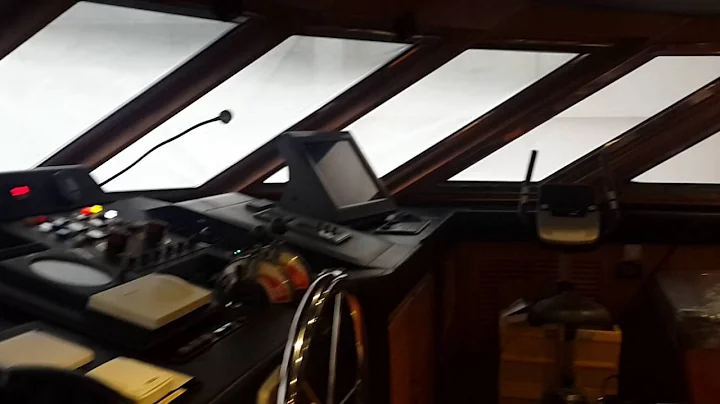 Ozelmarine Gyrocompass Service