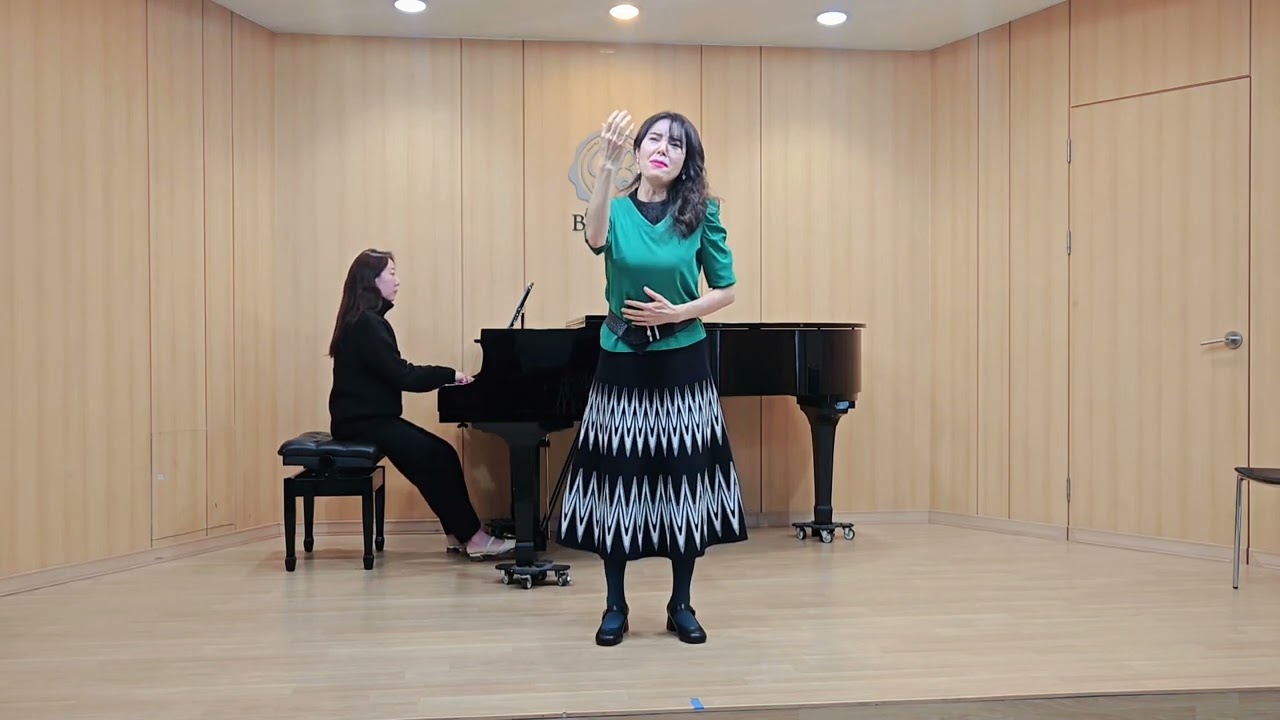 '안개꽃 당신' 심응문 시  임채일 곡 sop.이유경 - 브라움홀 26.1 뮤지카 소뇨