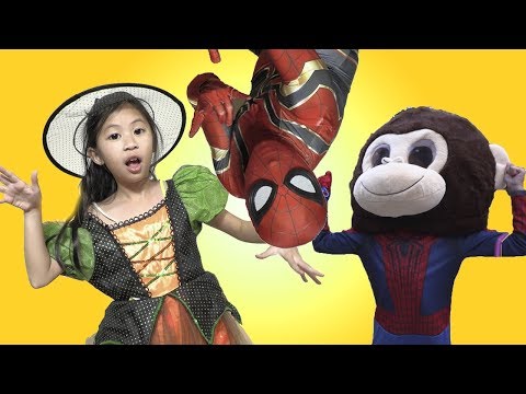 pretend-play-halloween-costumes-dress-up-prank