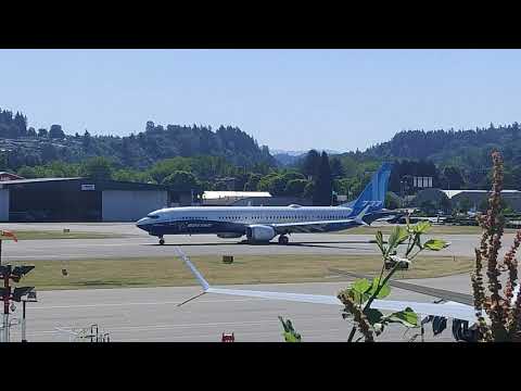 Boeing 737 Max10 maiden flight