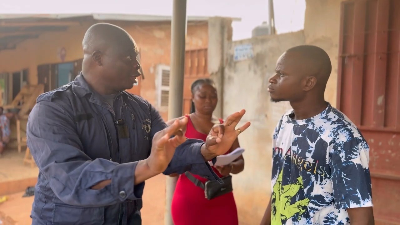 Pipi WOBAHO, Le Policier qui ne rembourse jamais ses Dettes !