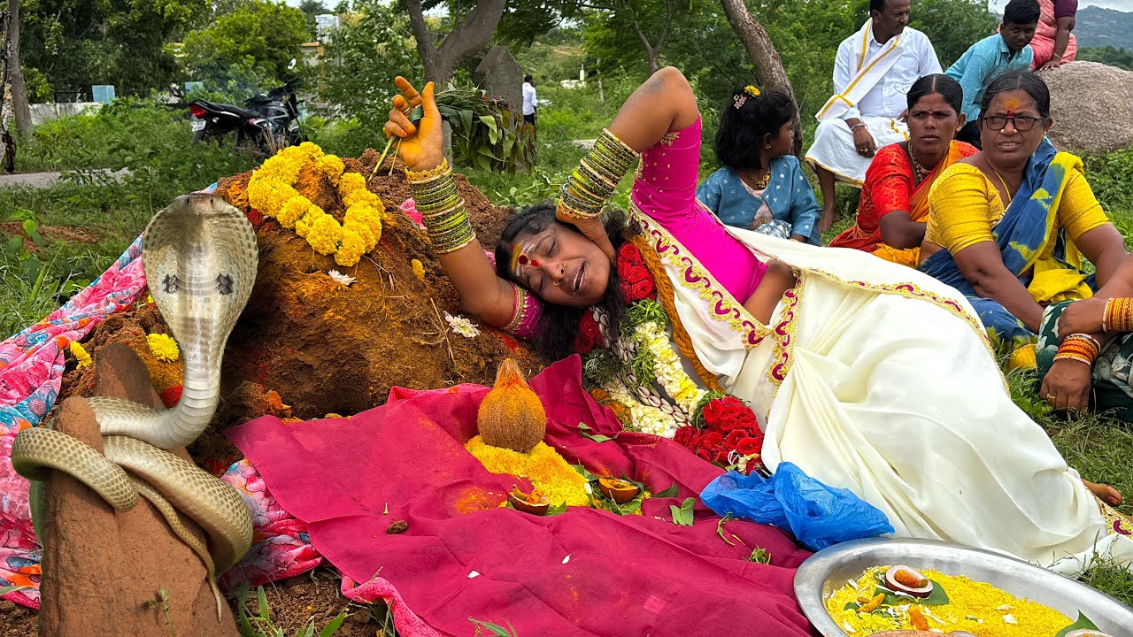 Lohitha Bonam Gonaboinapalli Yellamma Putta Kolupu || Lohitha Bonam Yellamma sigam #lohithabonam 