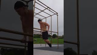 My top 2 exercises for bodyweight training. TUT! #calisthenics #gym #workout #dips #pullups #inspire