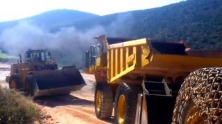 Moving 50 ton dumper 1/2