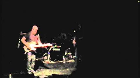 Andy Schlesinger plays the break in Heartbreaker