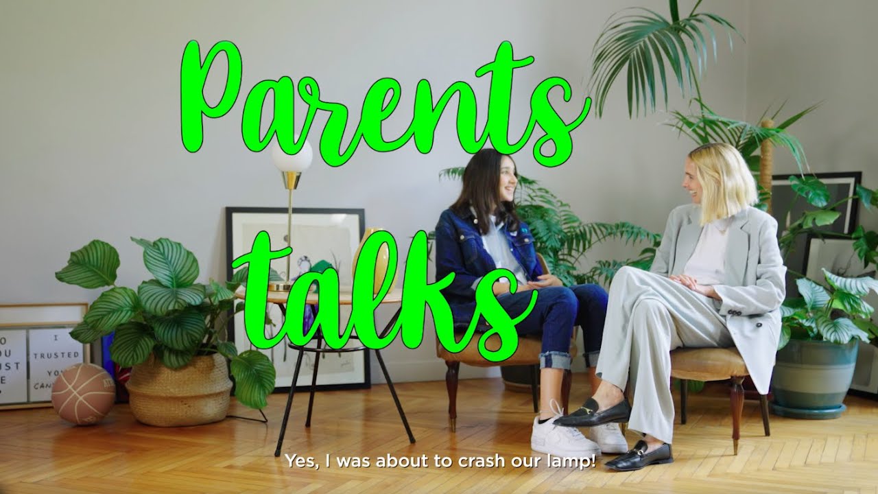 EA JUNIOR FW21 PARENTS TALKS Candela and Celeste