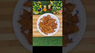 Crispy tomato triangle chips recipe #Trending #Viral #Food #cooking