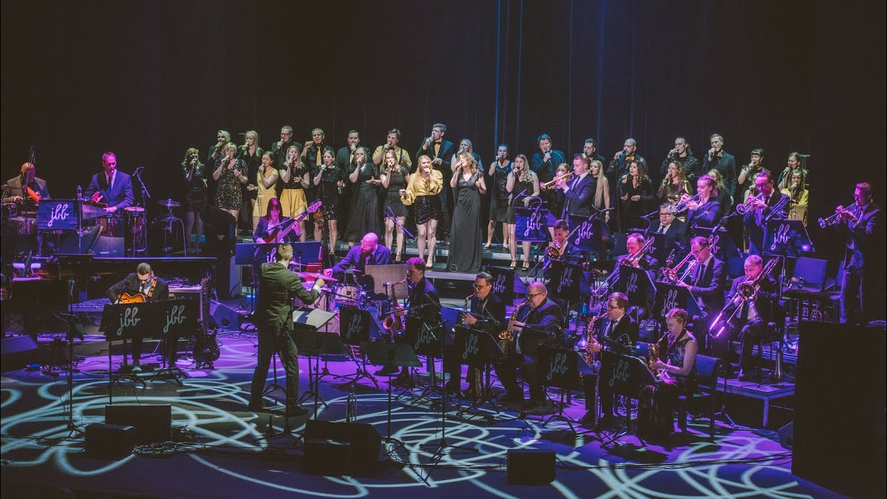Don't You Worry 'Bout a Thing - Jyväskylä Big Band & Kipinät-kuoro