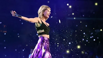 Style - Taylor Swift (Empty Arena)