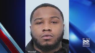 Man arrested in Springfield after allegedly pointing gun at CVS clerk