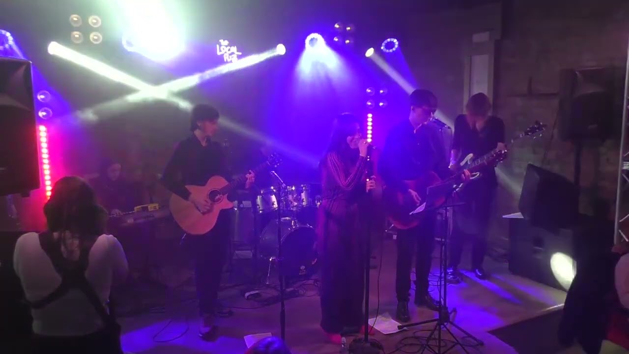 Кавертон "The Local Pub" 11.11.2023