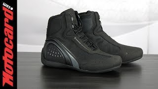 Dainese Motorshoe Air JB: análisis de las botas en Motocard.com - YouTube