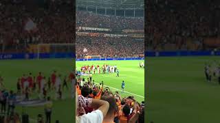 Şampiyonlar Ligi müziği çaldı Türk Telekom Arena yıkıldı