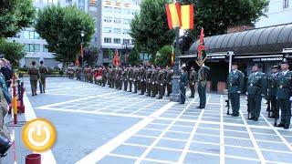 Badajoz iza la bandera por el Día de las Fuerzas Armadas