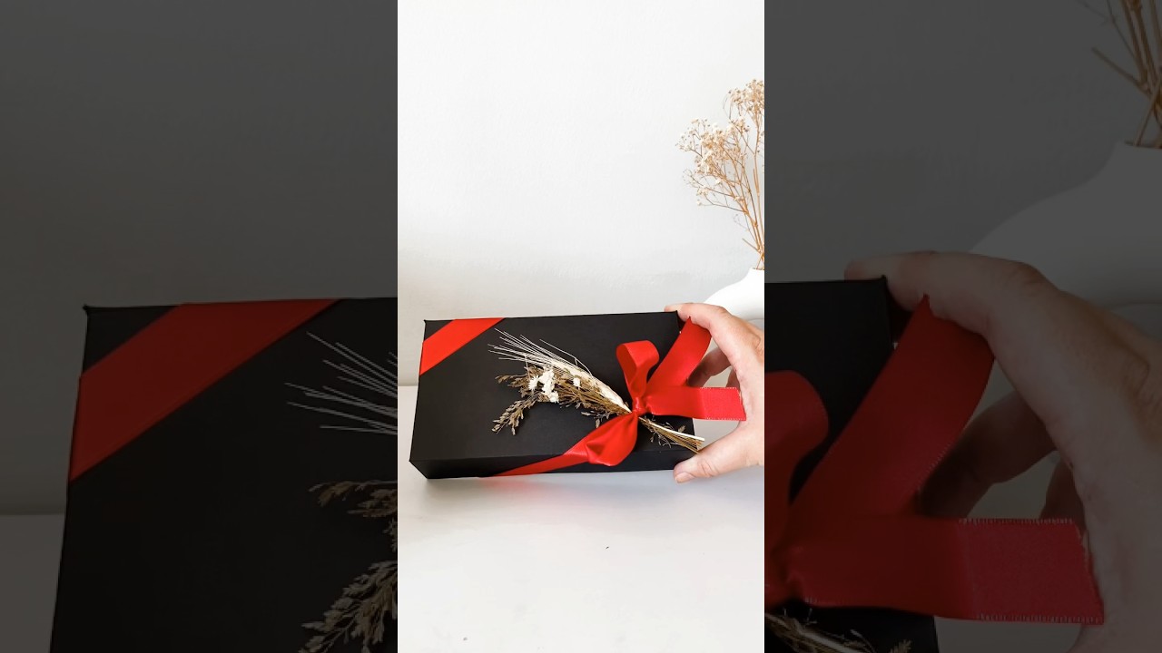 Como fazer laço diferente para caixa de presente