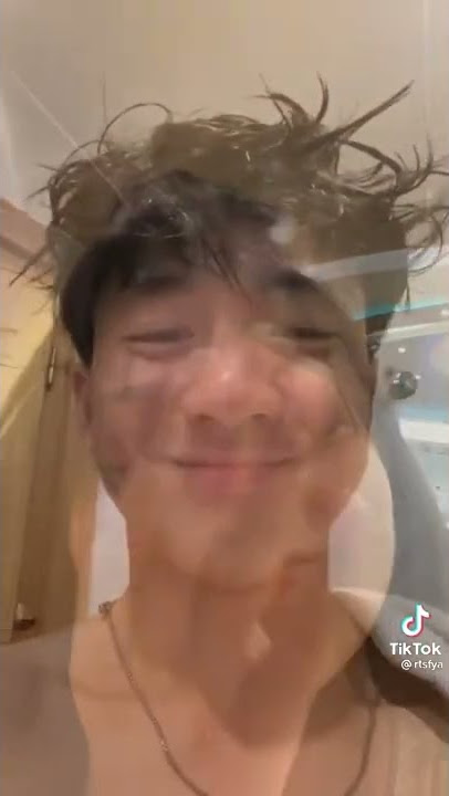 TikTok Ratu Sofya 27/03/2022, amam ganteng bat😍😫