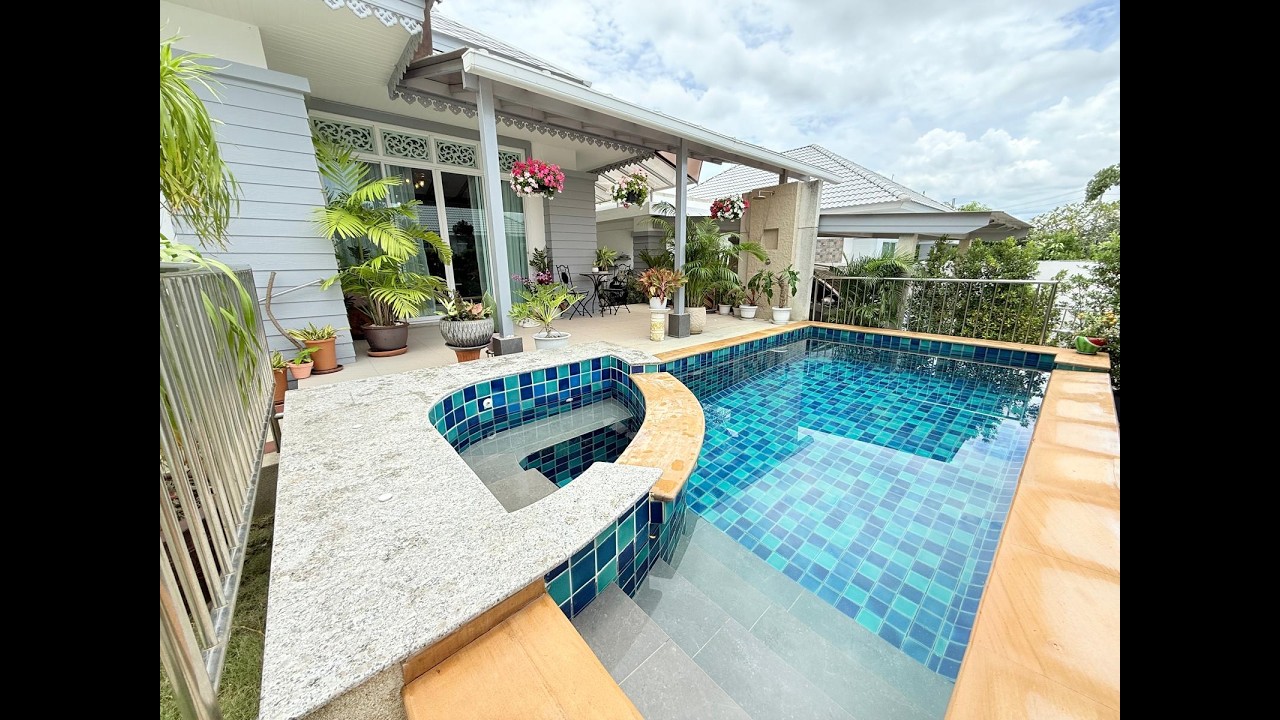 Casa Collina 2 bed 2.5  bath villa in Hua Hin THB5.35M (US$128K)