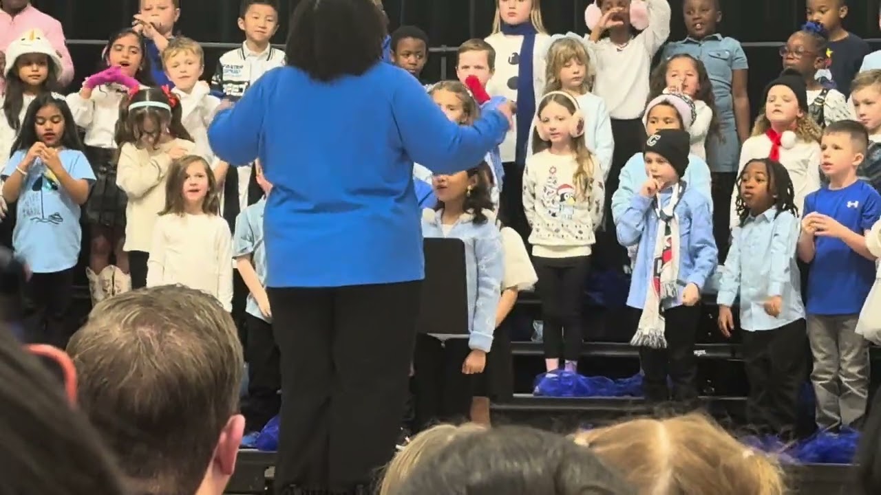 Christmas performance. 1st grade performance blogs 