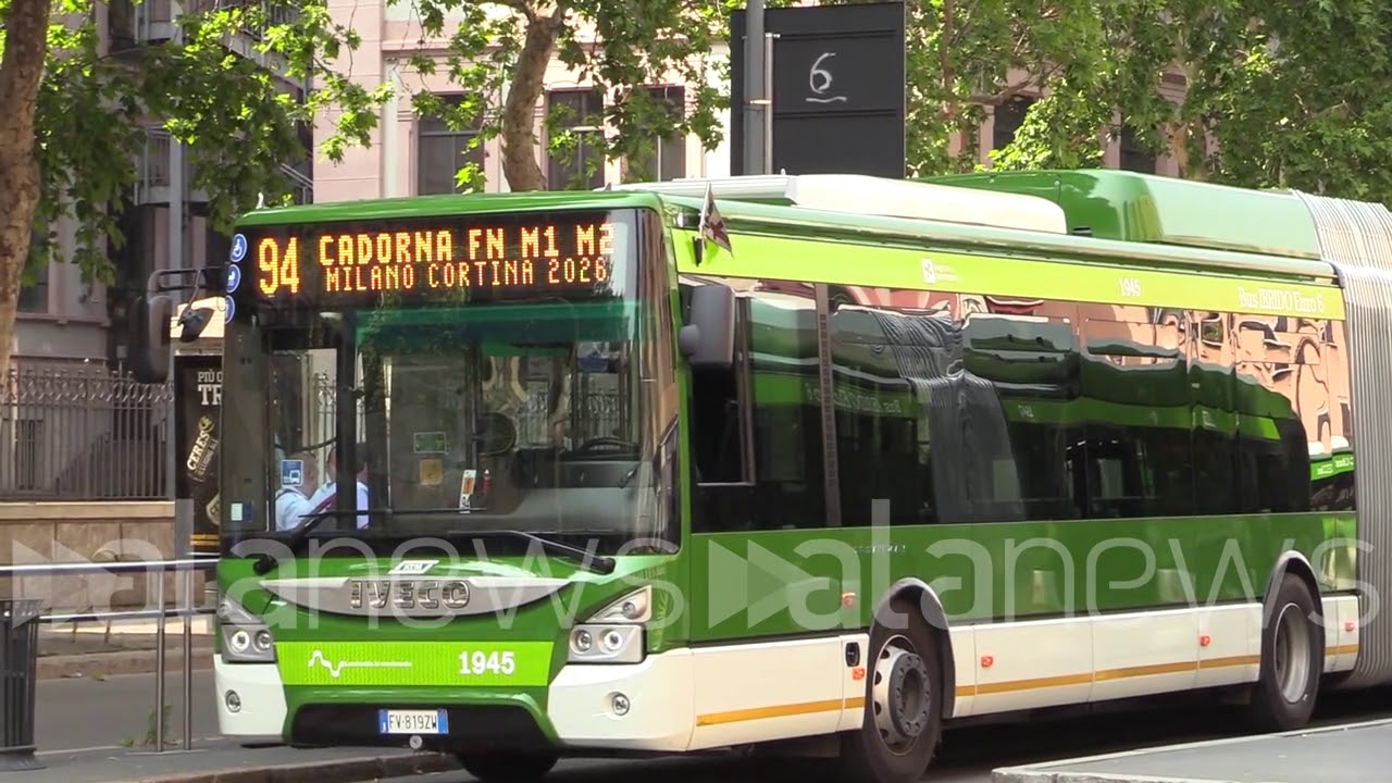 Olimpiadi a Milano, Atm festeggia con messaggi su tram e bus