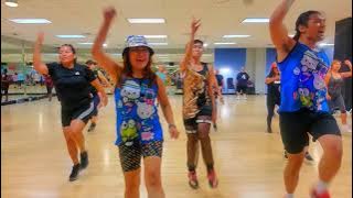 Livin la Vida Loca | ZUMBA | Ricky Martin | Latin Pop | DancewithVvKk