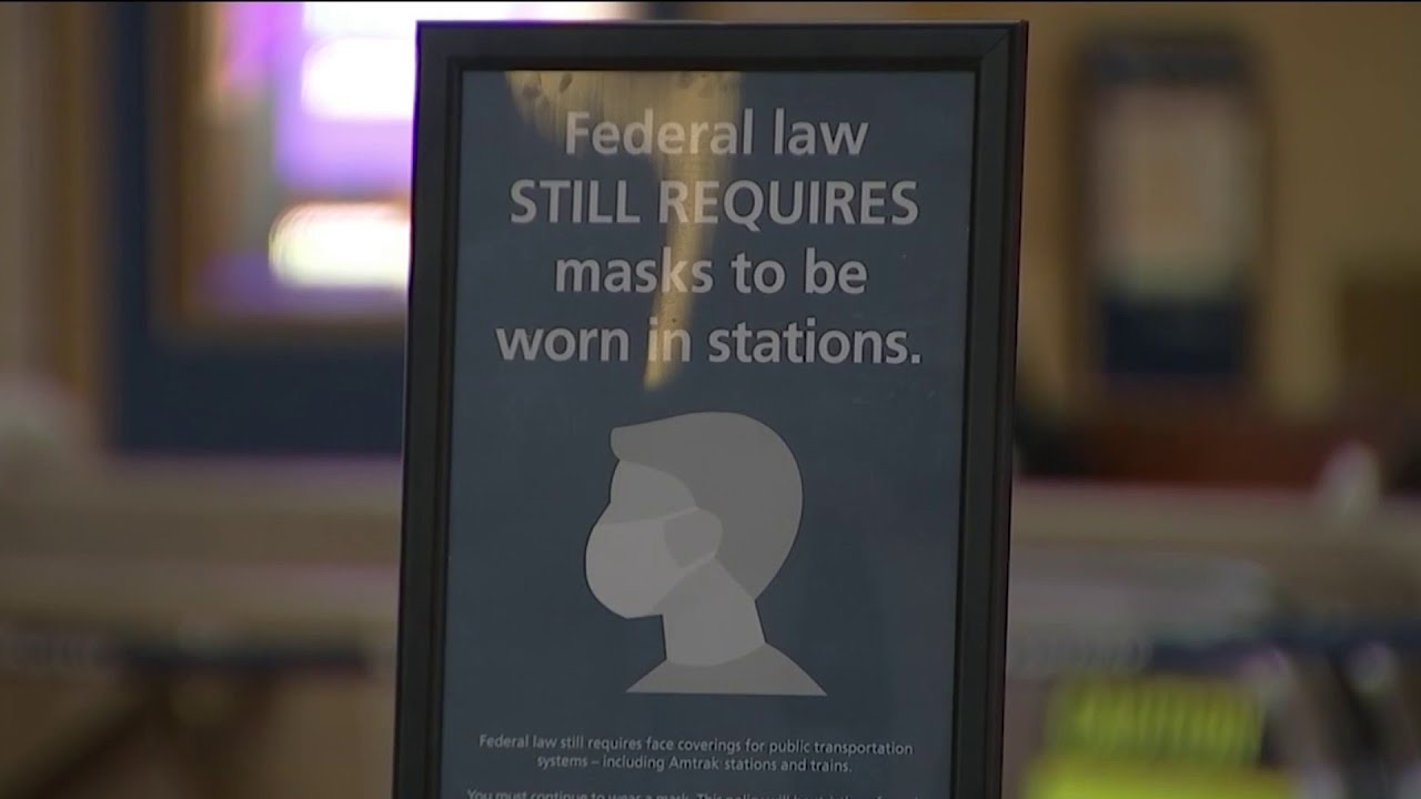 Judge Voids National Mask Mandate on Airplanes and Public Transportation