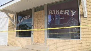 Cleanup underway after fire at decades-old bakery in Waterloo