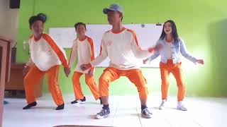 Download lagu Via valen ditinggal rabi temon holic Via valen ditinggal rabi temon holic