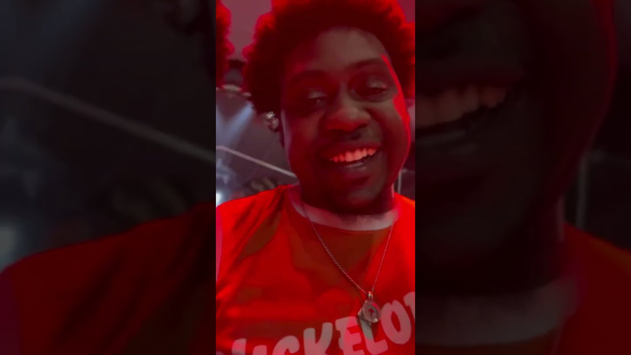 SZN 2!!!!!! its been awhile but im back here's a small recap (NEW MUSIC) adlı videoyu YouTube'da izle SZN 2!!!!!! its been awhile but im back here's a small recap (NEW MUSIC) adlı videoyu YouTube'da izle