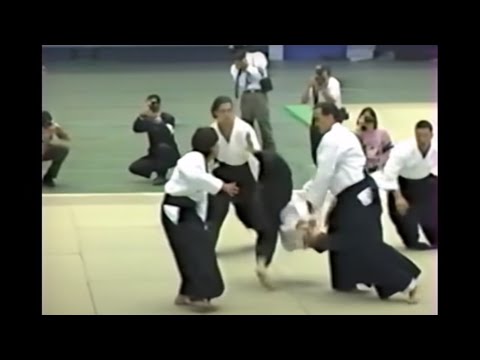 Steven Seagal - The 33 all Japan Aikido Demonstration 合気道