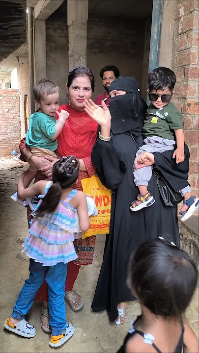 Aaj puri family eksath ghumne nikal padi#dailylifevlogs #dailymotivation#viral#lifewithizhaan