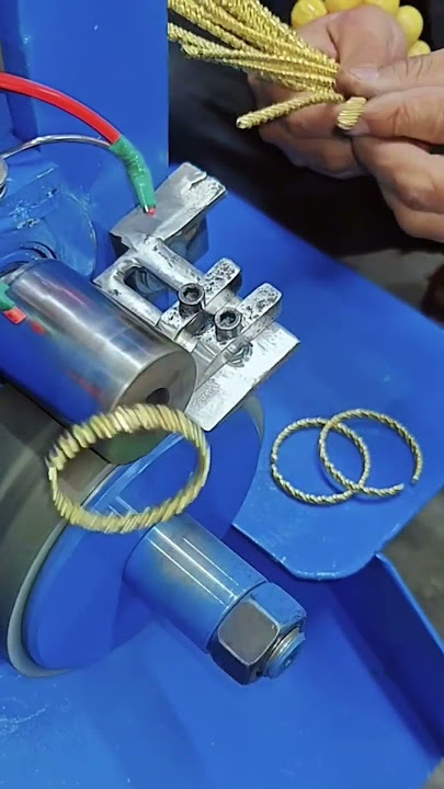 Such a clever and simple way to make it, just a small machine creates unlimited! #factory