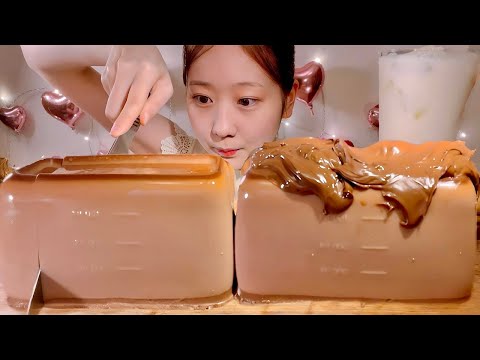 ASMR タッパー型チョコプリン【咀嚼音/ Mukbang/ Eating Sounds】【日本語字幕】