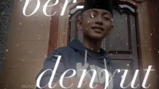 Setory wa 30 detik lagu Ketika Cinta Bertasbih