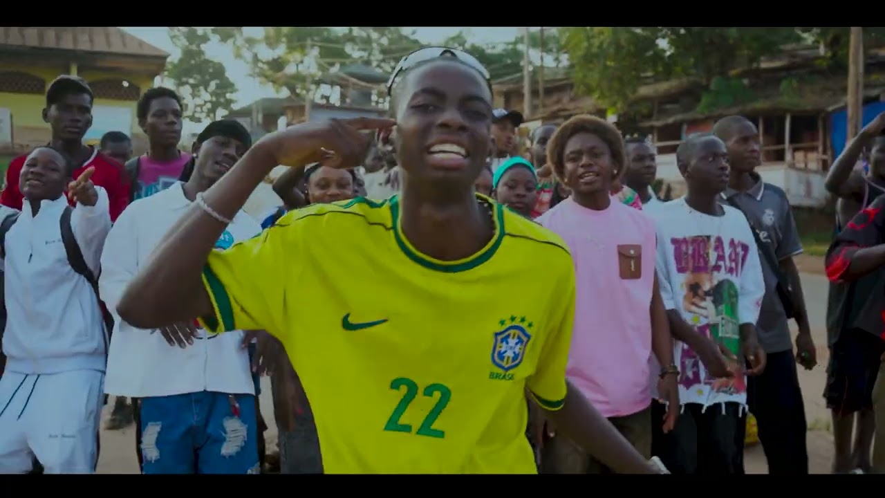 LA FAVELAS 🇧🇷 DU MBOLE :LE KOMA 