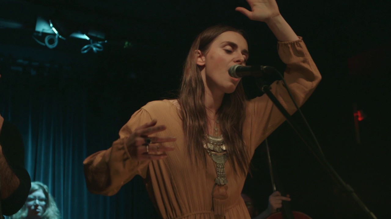 AMAARA - 'Black Moon'