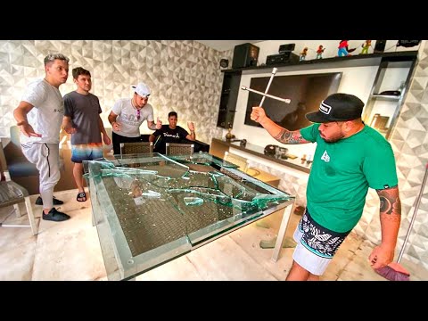 QUEBREI A MESA DE VIDRO DA CASA DO LAGO *trolagem*