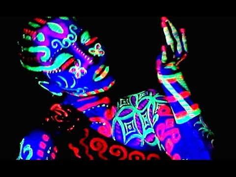 glow body painting