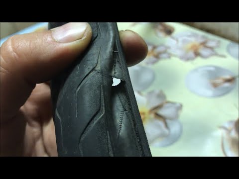 Ремонт велопокрышки | нитки, клей, изолента