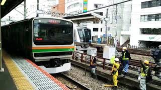 東海道線藤沢駅を発車するＥ２３１−１０００系１５連を撮影
