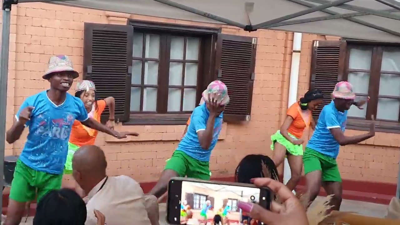 Asio Kidodo By Saison 2 | Dihy Betsileo | Maison d'hôtes Mandrakizay Ambatomaro | Avril 2025