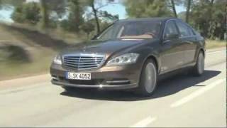 Mercedes-Benz 2011 S 500 BlueDIRECT Trailer