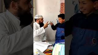(حجرة ورقة مقص ) من يغلب؟؟ (عقوبتي لمن لا يراجع دروسه)😅