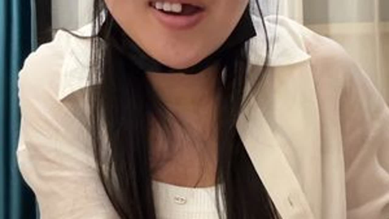 经历了无数磨难、自暴自弃后，我并没有悲观哟。在孤立无援的风雨里我独自站稳了下来。现在，我逐步向前行啦，越来越喜欢这个被岁月无情捶打、鞭策后的自己。#励志#宝妈 #小米米的日常 #独立女性 #自强