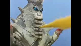 帰ってきたウルトラマンVSササヒラー - YouTube