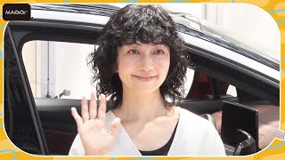 持田香織、カールヘアで登場　笑顔で愛車トーク　ドライブ中の音楽も明かす　「Volkswagen ID.4 Caravan Tokyo」内覧会