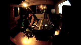 Data Ghost -  Tracking Drums