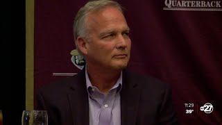 Former FSU assistant coach Mark Richt speaks to Tallahassee Quarterback Club
